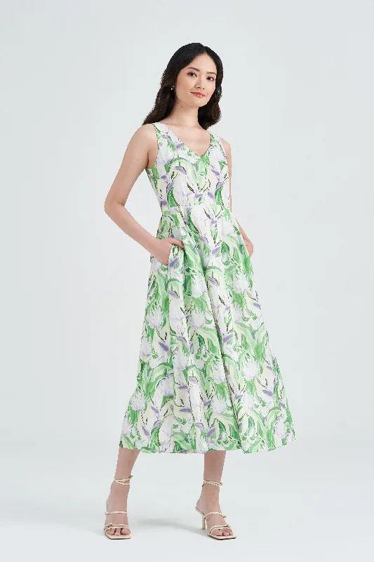 Sale On Clothing Reina V Neck Fit and Flare Printed Dress