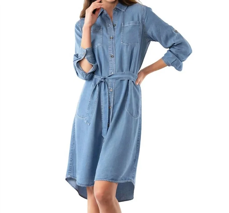 Dive Into Trendy Women's Fashion Perfect Shirt Dress In Medium Wash