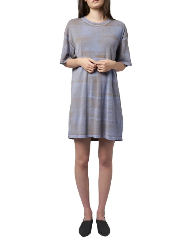 Hot Styles T Shirt Dress In Taupe/ Sky