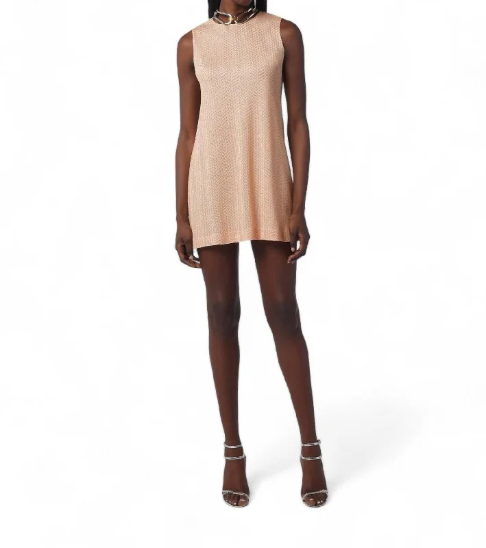 Fashionista Favorites Sleeveless Zigzag Print Dress In Beige