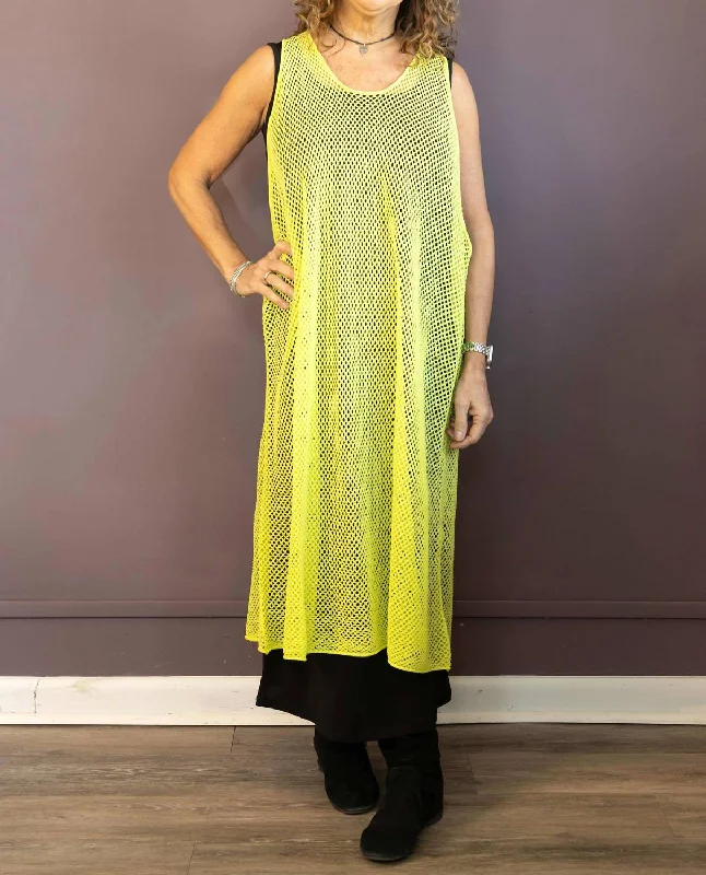 Elegant Fashion Sleeveless Knitted Mesh Dress In Sun